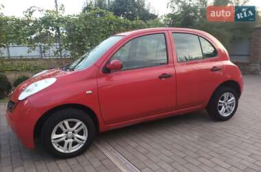 Хэтчбек Nissan Micra 2004 в Христиновке