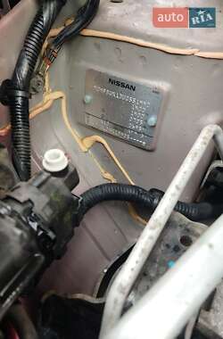 Хэтчбек Nissan Micra 2013 в 
