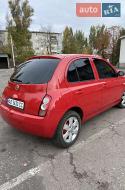 Хетчбек Nissan Micra 2005 в Добропіллі