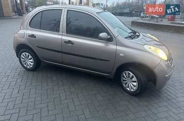 Хэтчбек Nissan Micra 2007 в Днепре