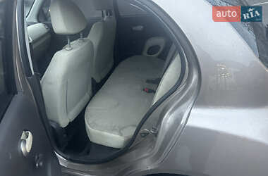 Хэтчбек Nissan Micra 2007 в Днепре