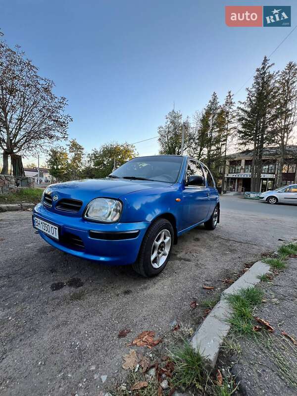 Хетчбек Nissan Micra 2000 в Кропивницькому