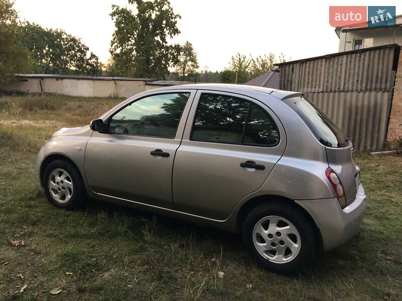 Nissan Micra 2004 Nissan Micra 2004