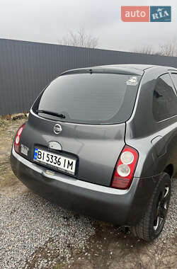 Хетчбек Nissan Micra 2004 в Кременчуці