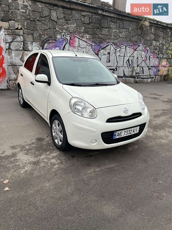 Nissan Micra 2014
