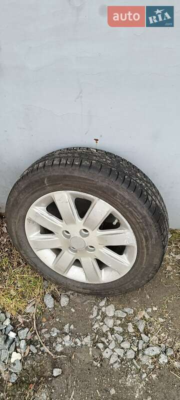 Хетчбек Nissan Micra 2006 в Хмельницькому