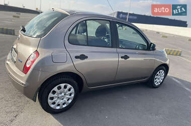 Хэтчбек Nissan Micra 2010 в Львове