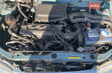 Хэтчбек Nissan Micra 1994 в 