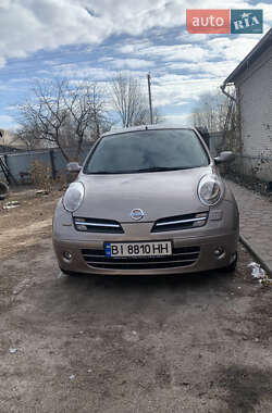 Хетчбек Nissan Micra 2006 в 