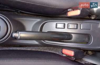 Хэтчбек Nissan Micra 2013 в 
