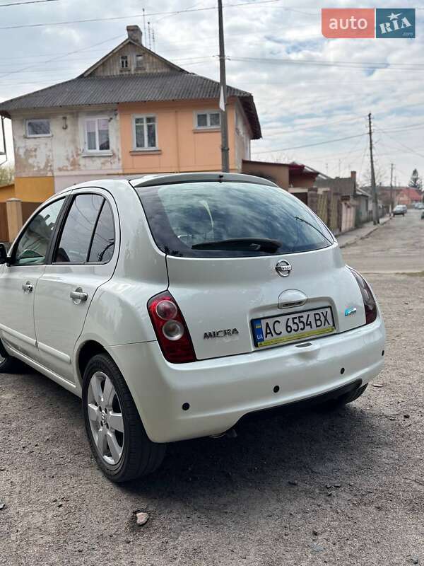 Хэтчбек Nissan Micra 2010 в Рожище