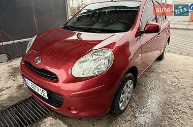 Хэтчбек Nissan Micra 2013 в Киеве