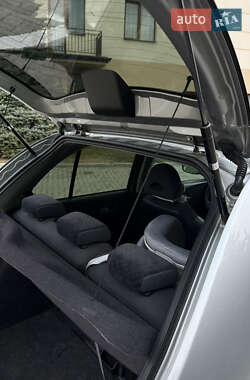 Хэтчбек Nissan Micra 2004 в 