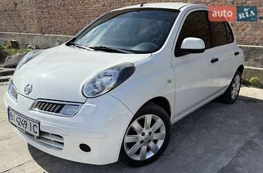 Хэтчбек Nissan Micra 2010 в Кременчуге
