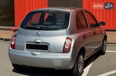 Хетчбек Nissan Micra 2006 в 