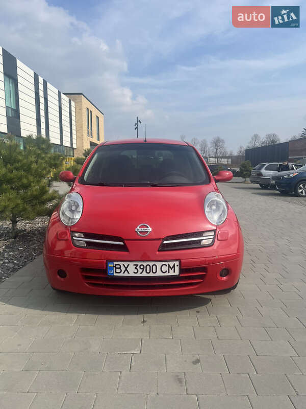 Хэтчбек Nissan Micra 2007 в 