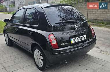Хетчбек Nissan Micra 2008 в 