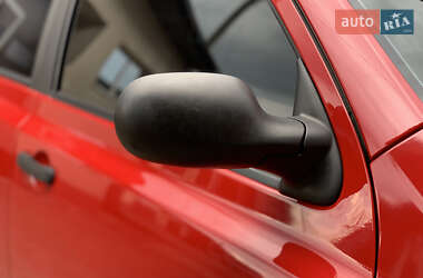 Хетчбек Nissan Micra 2007 в 