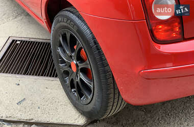 Хетчбек Nissan Micra 2007 в 