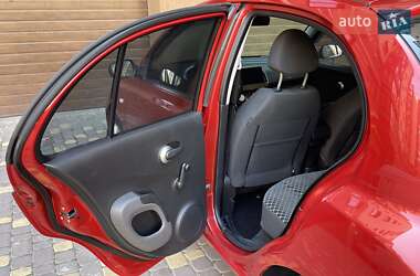 Хетчбек Nissan Micra 2005 в 