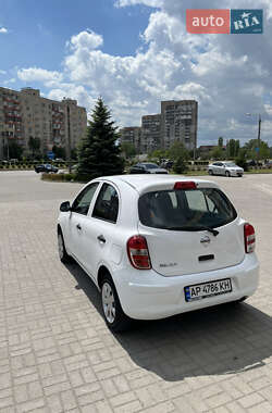 Хетчбек Nissan Micra 2015 в 