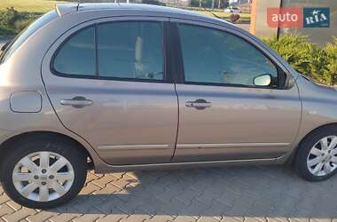 Хетчбек Nissan Micra 2008 в 
