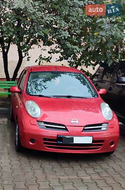 Хэтчбек Nissan Micra 2006 в 