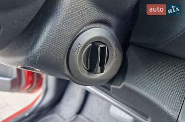 Хетчбек Nissan Micra 2008 в 