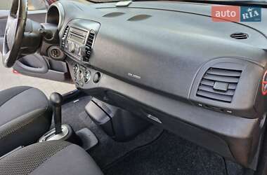 Хетчбек Nissan Micra 2008 в 