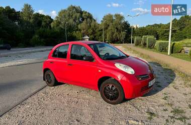 Хетчбек Nissan Micra 2004 в Дніпрі