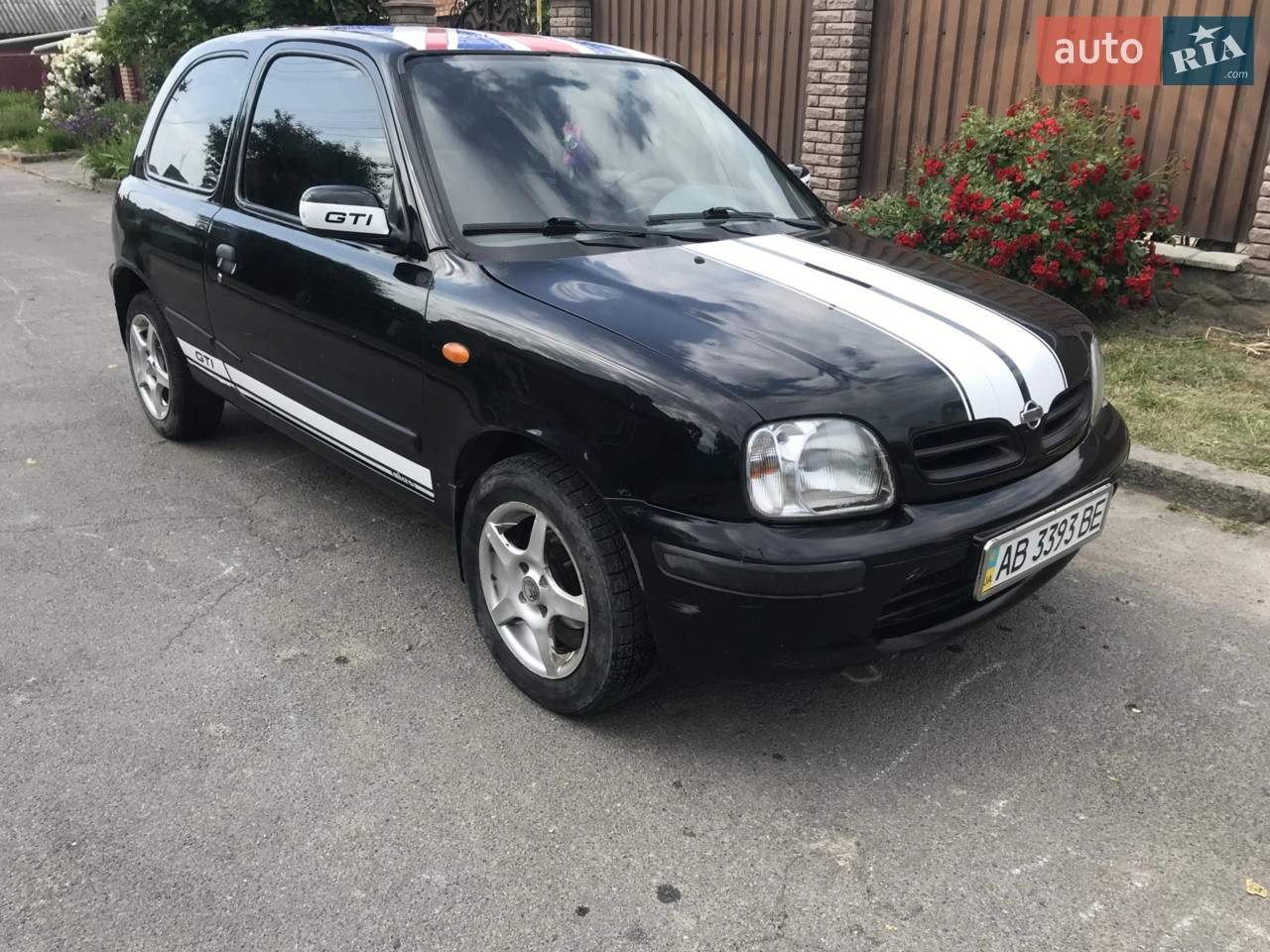 Сімейне авто. Авто експлуатується кожен день мотор масла не бере коробка без ривків літня на дисках 14 зимова на 13.