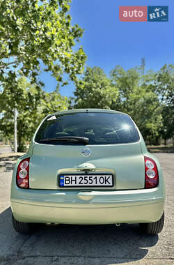 Хетчбек Nissan Micra 2006 в 