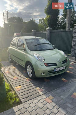 Хэтчбек Nissan Micra 2005 в Владимире