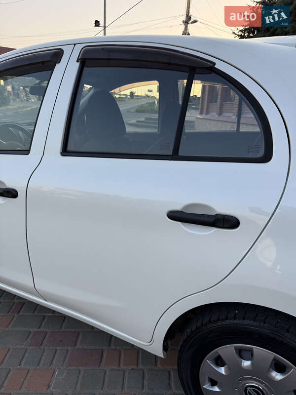 Хэтчбек Nissan Micra 2015 в Одессе