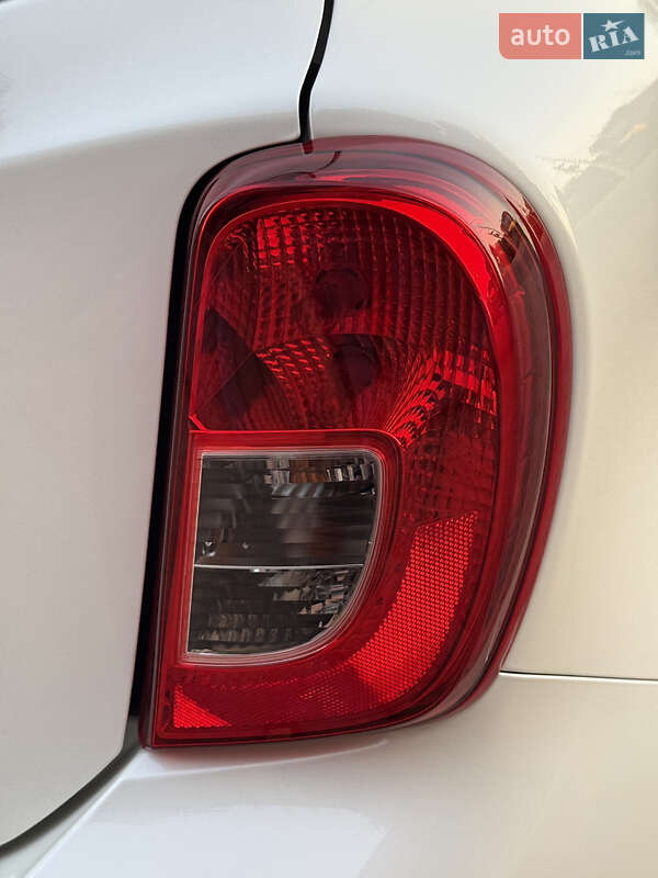Хэтчбек Nissan Micra 2015 в Одессе
