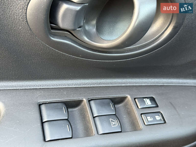 Хэтчбек Nissan Micra 2015 в Одессе