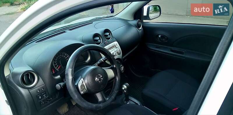 Хэтчбек Nissan Micra 2011 в Одессе