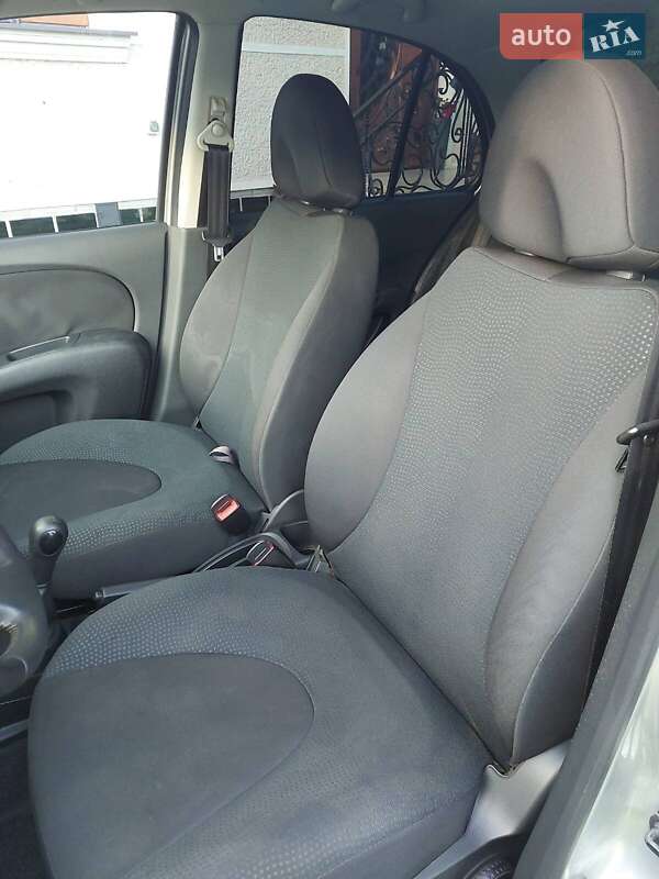 Хетчбек Nissan Micra 2010 в Івано-Франківську