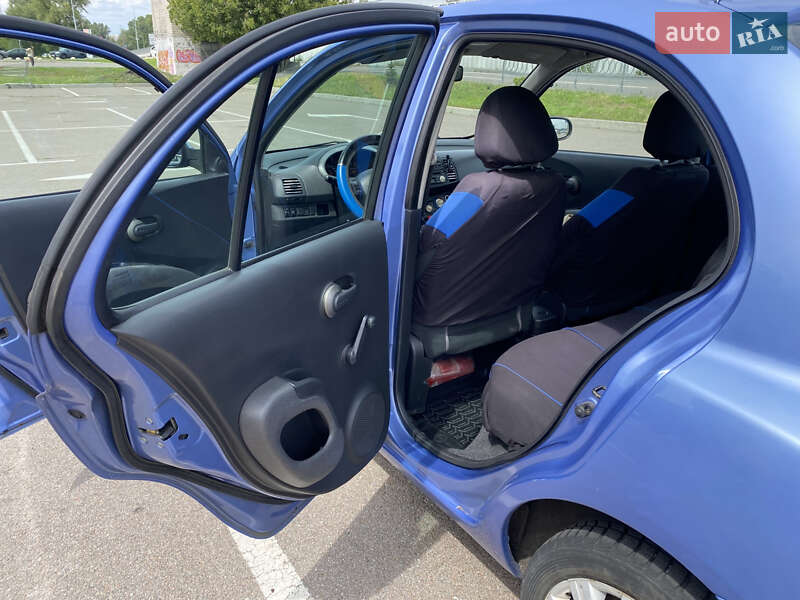 Хэтчбек Nissan Micra 2005 в Киеве