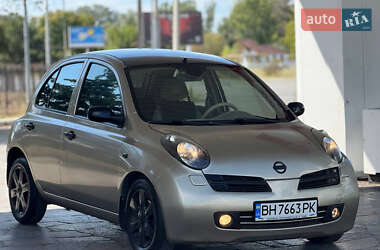 Хэтчбек Nissan Micra 2004 в Павлограде
