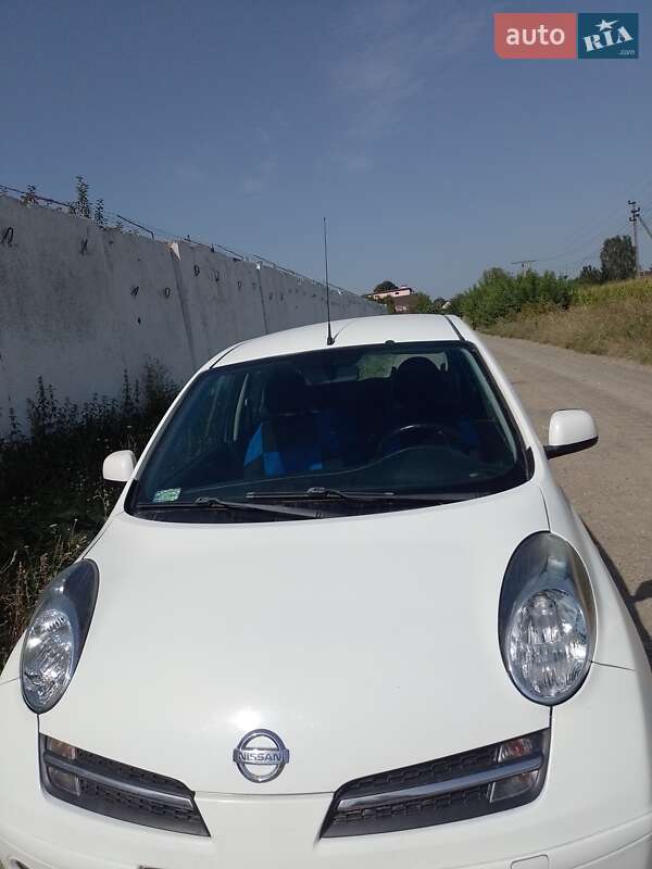 Хетчбек Nissan Micra 2009 в Володимирі