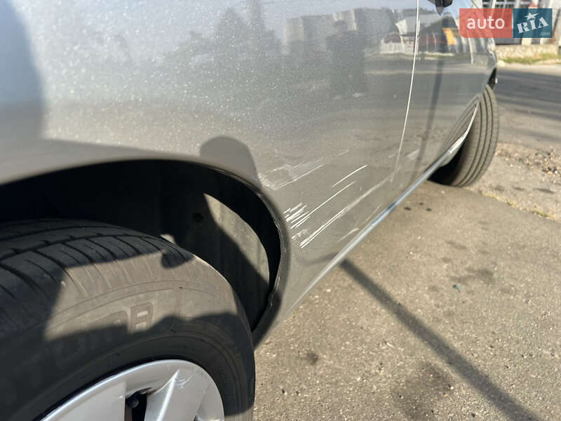 Хетчбек Nissan Micra 2007 в Києві