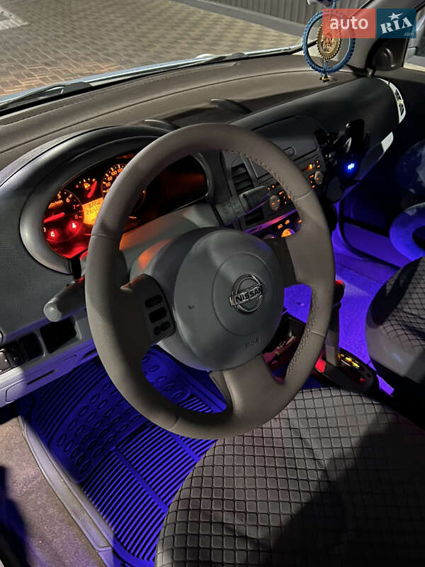 Хэтчбек Nissan Micra 2005 в Киеве