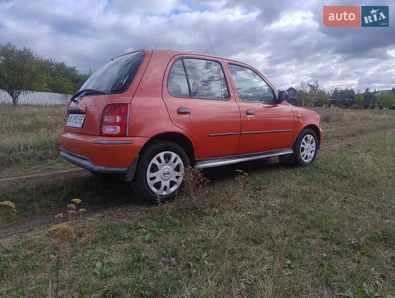 Хэтчбек Nissan Micra 2001 в Харькове