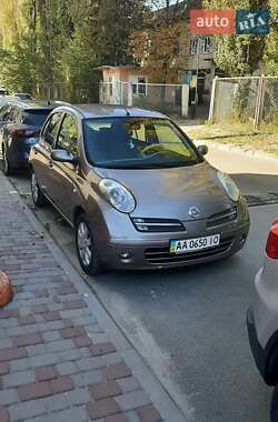 Хэтчбек Nissan Micra 2005 в Киеве