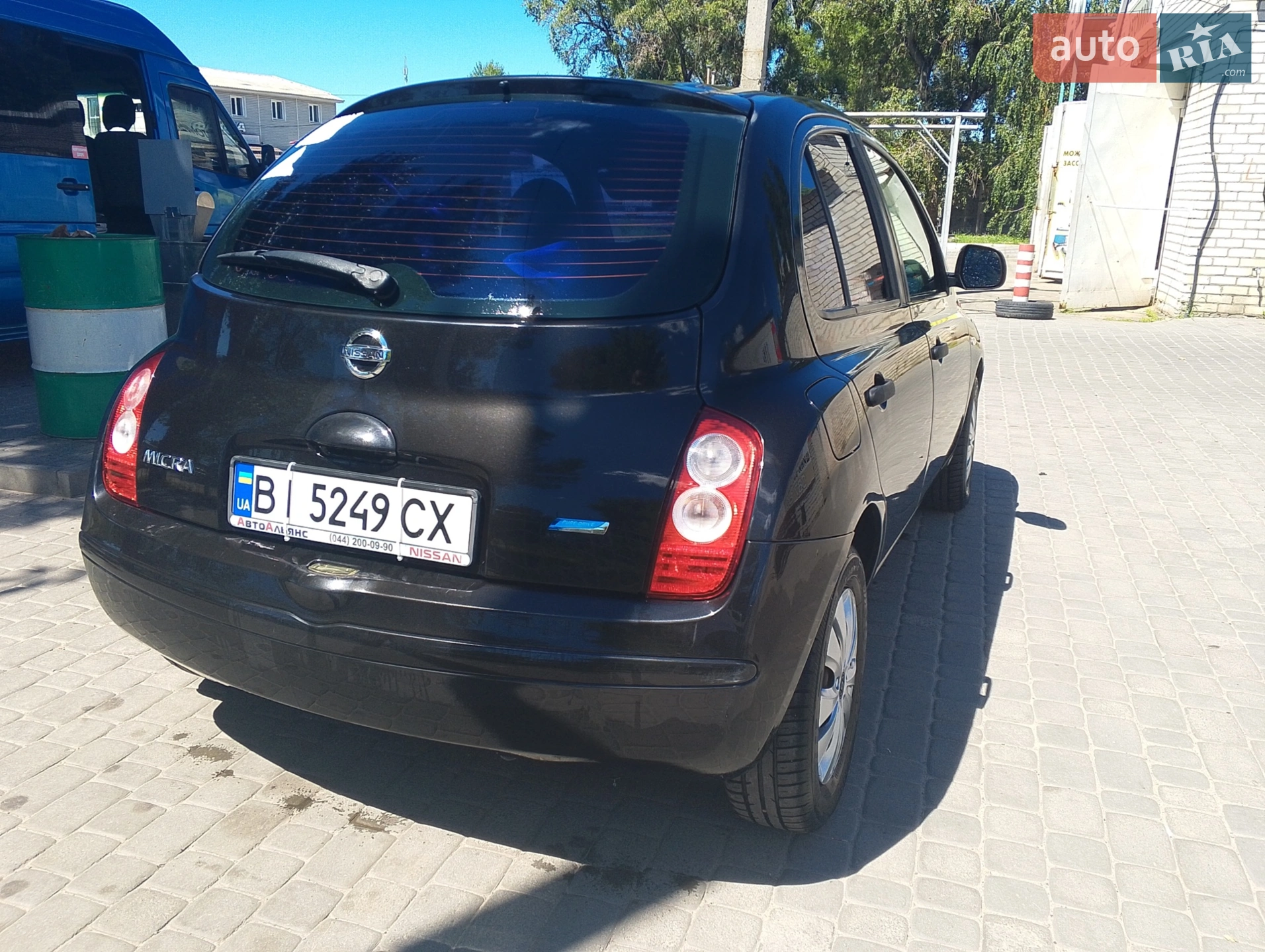 2010 Nissan Micra - мініатюра 4