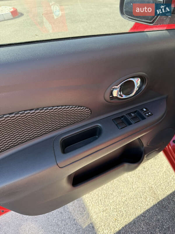 Хэтчбек Nissan Micra 2014 в Харькове