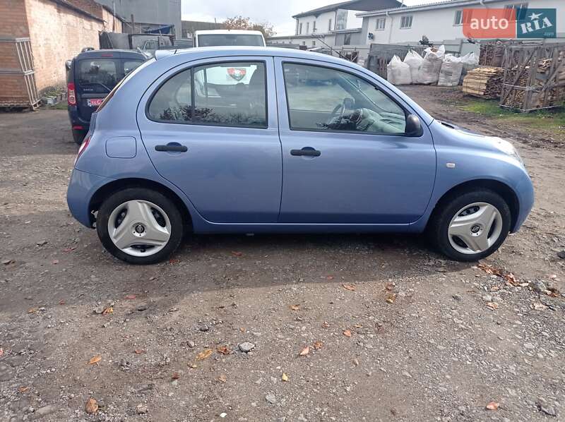 Хэтчбек Nissan Micra 2004 в Виннице