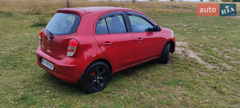 Хэтчбек Nissan Micra 2014 в Киеве фото 3 Хэтчбек Nissan Micra 2014 в Киеве