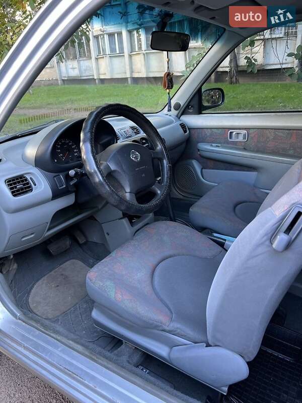 Хэтчбек Nissan Micra 1998 в Одессе